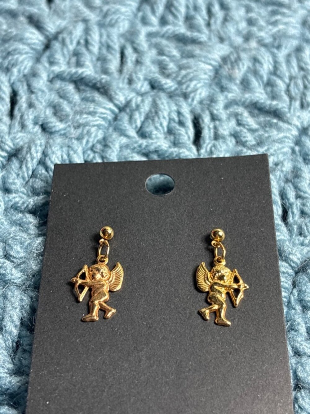 Vintage Goldtone Cupid Dangle Earrings 7/8 inch